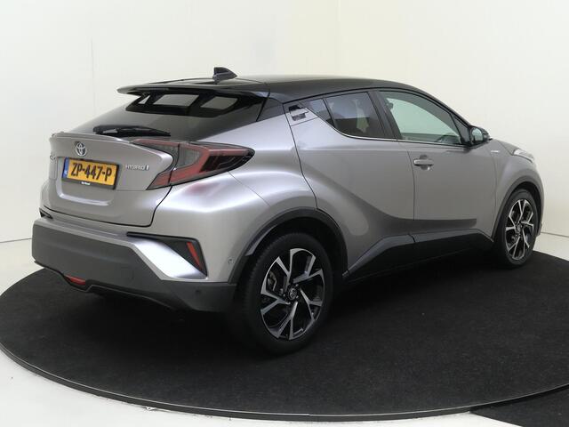 Toyota C-HR 1.8 Hybrid Style | airco automatisch | Autonomous Emergency Braking | cruise control adaptief | dodehoek detectie | lichtmetalen velgen 18" | navigatiesysteem full map| voorstoelen verwarmd |