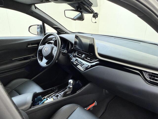 Toyota C-HR 1.8 Hybrid Style | airco automatisch | Autonomous Emergency Braking | cruise control adaptief | dodehoek detectie | lichtmetalen velgen 18" | navigatiesysteem full map| voorstoelen verwarmd |