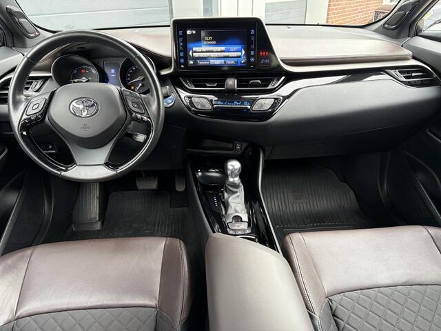 Toyota C-HR 1.8 Hybrid Executive | Climate | JBL | Stoel verwarming | Camera | Parkeer sensoren |