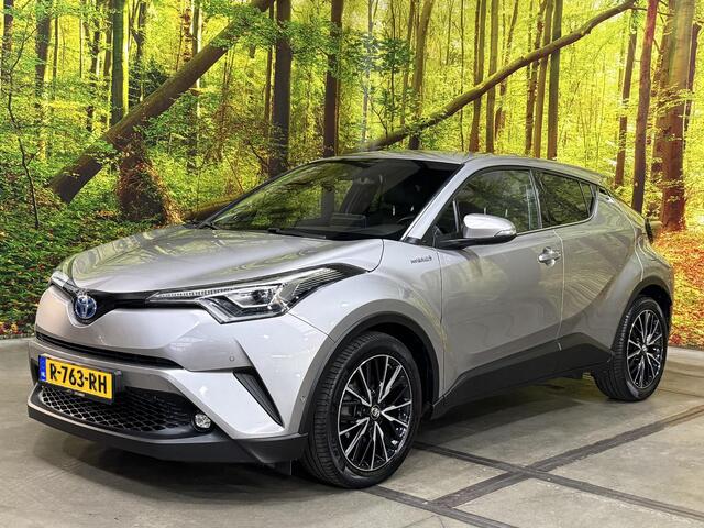 Toyota C-HR 1.8 Hybrid Executive Automaat 18 Inch JBL Leder Stof Navi Camera LED Trekhaak Rijstrook ACC