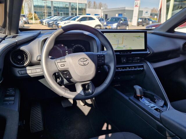 Toyota C-HR 1.8 Hybrid 140 First Edition Groot scherm | parkeersensoren | Rondom camera | elektr. achterklep