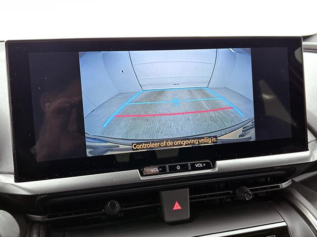 Toyota C-HR 1.8 Hybrid 140 First Edition Limited+ | Navigatie | Stoel- en Stuurverwarming | Parkeersensoren voor+achter | Groot Scherm | Bi-LED |