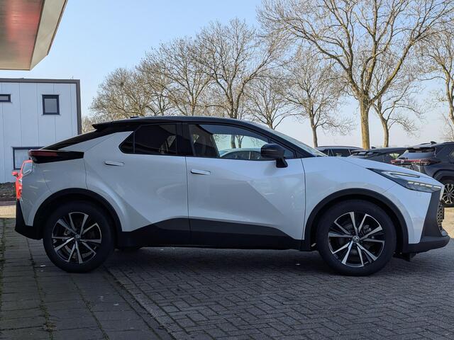 Toyota C-HR 1.8 Hybrid 140 First Edition | Stoel- stuurverwarming | Dodehoek | Elek. achterklep | ACC | PDC V+A | Prisma-LED