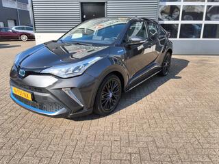 toyota-c-hr-1.8-hybrid-business-dyn