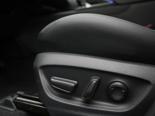 Toyota C-HR 2.0 Plug-in Hybrid 220 Executive