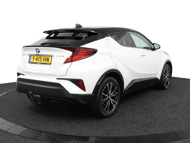 Toyota C-HR 1.8 Hybrid Executive | Leder bekleding | Apple Carplay/Android Auto | Navigatie | Trekhaak |