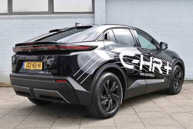 Toyota C-HR First Edition 77 kWh Automaat 225pk | Achterklep elektrisch | Stoel&Stuur verwarming | Privacy Glass | Demonstratieauto, wordt mee gereden