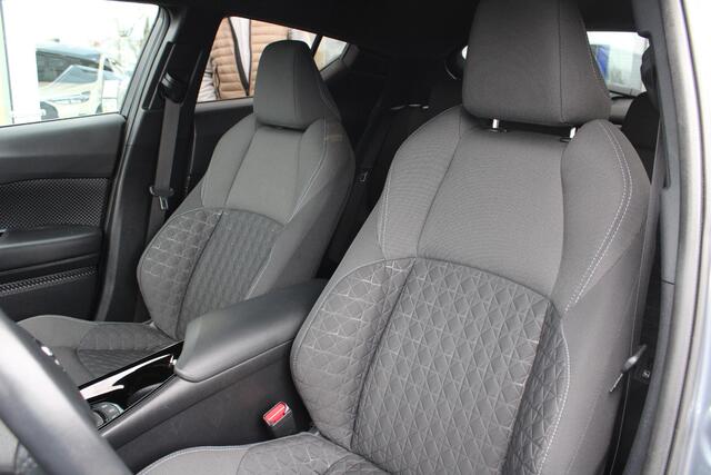 Toyota C-HR 2.0 Hybrid Style | JBL Audio | BLIS | Stoelverarming | Camera | Navigatie | Cruise Control |