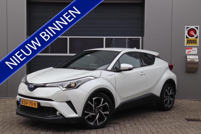 Toyota C-HR 1.8 Hybrid Dynamic, Stoelverwarming, Camera, Cruise, Navi
