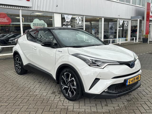 Toyota C-HR 1.8 Hybrid Style Ultimate lichtmetalen velgen 18" , Parkeersensoren voor - achter , Parkeerhulp ,navigatiesysteem full map , Stoelverwarming