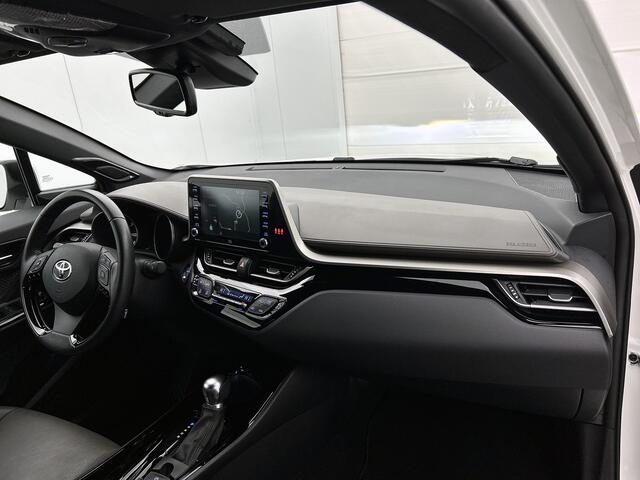 Toyota C-HR 1.8 Hybrid Executive | 1e Eigenaar | Full LED | Blindspot | JBL | Stoelverwarming | Dealer Onderhouden |