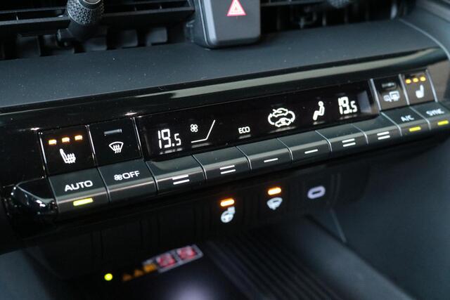 Toyota C-HR 1.8 Hybrid 140 First Edition Bitone, Groot scherm Stoel en stuurverwarming, Apple Carplay, Android Auto, Elek Achterklep.