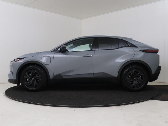 Toyota C-HR First Edition 77 kWh | Direct leverbaar incl. inruilpremie