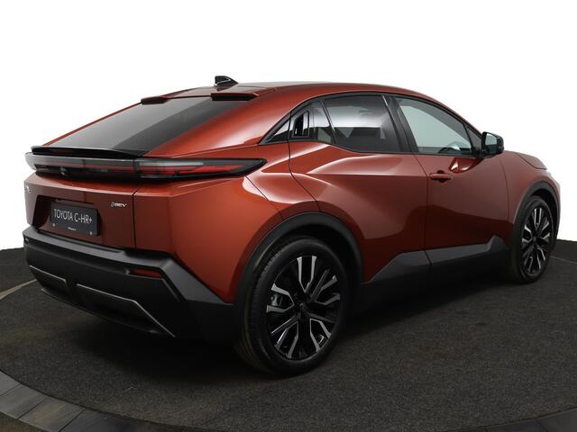 Toyota C-HR First Edition 77 kWh | Adaptive cruise control | 20" velgen | Camera | Navigatie |