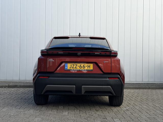 Toyota C-HR First Edition 77 kWh Demo Stoel Stuur Verwarming Warmtepomp