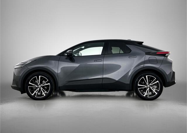 Toyota C-HR 2.0 Plug-in Hybrid 220 Executive | Panoramadak | Elektrisch Verstelbare stoel | Dodehoekdetectie | Elektrische achterklep | Onderweg-naar-dealer