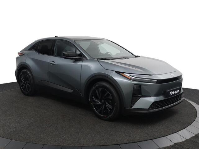 Toyota C-HR First Edition 77 kWh | Nieuwe Auto | Uit Voorraad Leverbaar | 607 WLTP Actieradius |