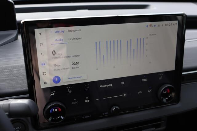 Toyota C-HR Executive AWD 77 kWh, Pano dak, JBL Audio, Apple carplay / Android auto, Adaptieve cruise control.