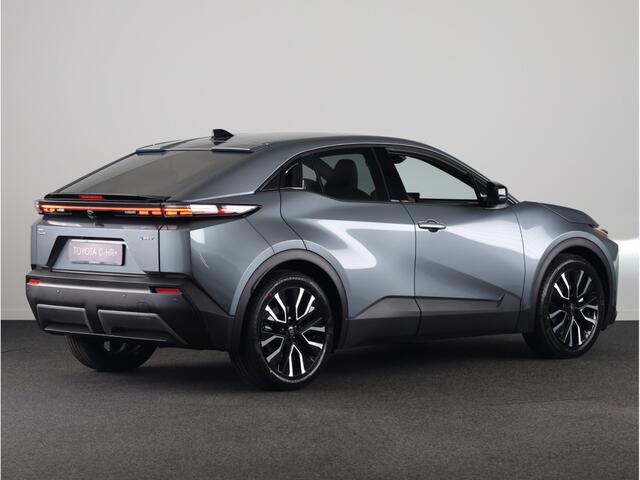 Toyota C-HR First Edition 77 kWh *NIEUW*