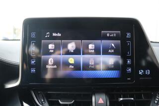 toyota-c-hr-1.8-hybrid-122pk-automa