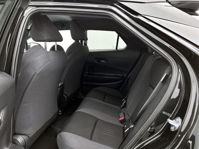 Toyota C-HR 2.0 Plug-in Hybrid 220 First Edition | 360° Camera | Stuur-Stoelverwarming | Elek. Kofferklep |