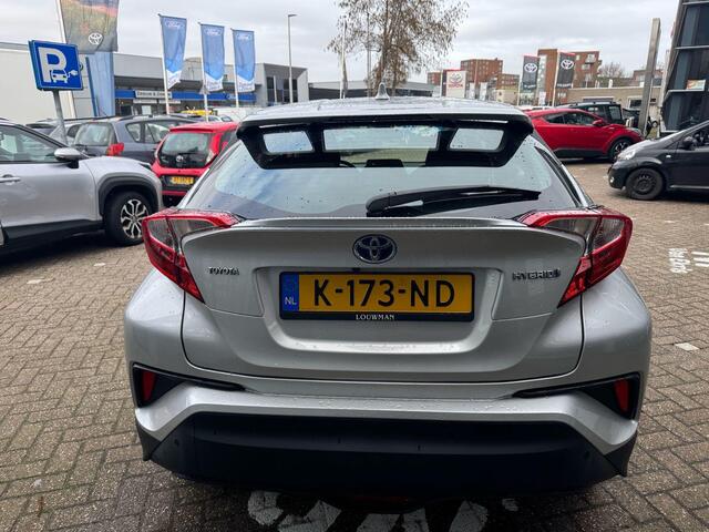 Toyota C-HR 1.8 Hybrid Active Parkeercamera, Navigatie, Parkeersensoren
