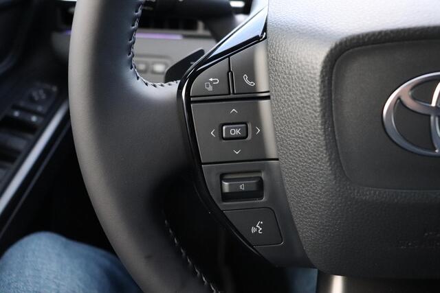 Toyota C-HR First Edition 77 kWh, Inruilpremie ¤2.000,- BSM, Apple Carplay/Android Auto, Stoel & Stuur verwarming!