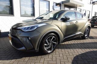 toyota-c-hr-2.0-hybrid-dynamic-navi