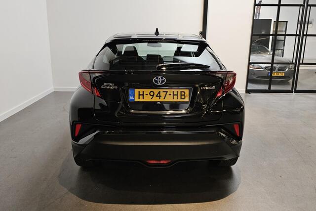 Toyota C-HR 1.8 Hybrid Dynamic - Apple Carplay/Android Auto - Trekhaak - Adaptive Cruise