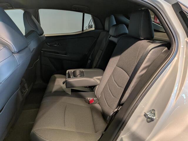 Toyota C-HR First Edition 77 kWh |Rijklaar|AllSeasonBanden|BTWauto|