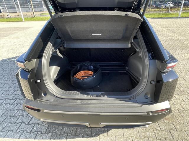 Toyota C-HR First Edition 77 kWh