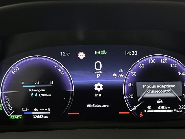 Toyota C-HR 2.0 Plug-in Hybrid 220 Executive | NL dealeronderhouden | Onderweg-naar-dealer