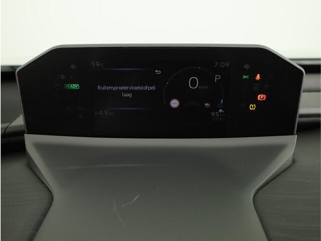 Toyota C-HR First Edition 77 kWh | DEMO & DIRECT LEVERBAAR | 20 INCH | ACTIEPRIJS |