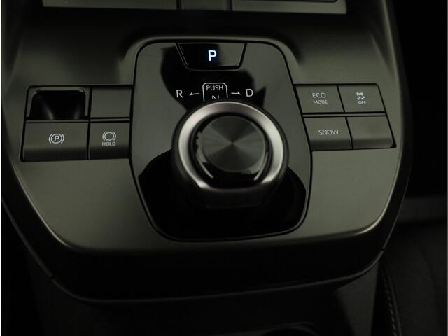 Toyota C-HR First Edition 77 kWh | DEMO & DIRECT LEVERBAAR | 20 INCH | ACTIEPRIJS |