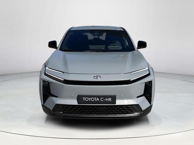 Toyota C-HR First Edition 77 kWh **MANHATTAN GREY/ 20 INCH VELGEN/ ELEKTRISCH**