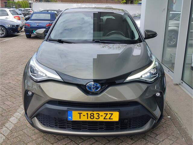 Toyota C-HR 1.8 HYBRID EXECUTIVE Voorruitverwarming | Keyless | JBL Audio