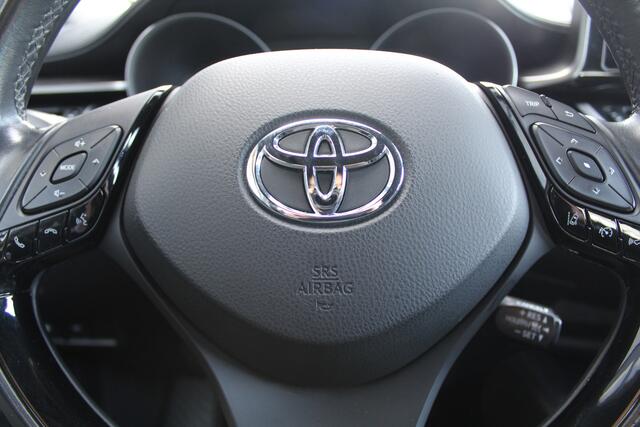 Toyota C-HR 1.2T Dynamic | Rijklaar | Trekhaak | Keyless | Clima | Adap.cruise | Navi | Bluetooth