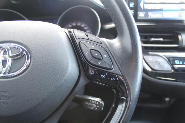 Toyota C-HR 1.2T Dynamic | Rijklaar | Trekhaak | Keyless | Clima | Adap.cruise | Navi | Bluetooth