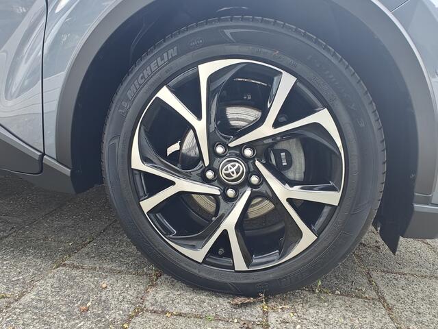 Toyota C-HR 1.8 Hybrid Executive