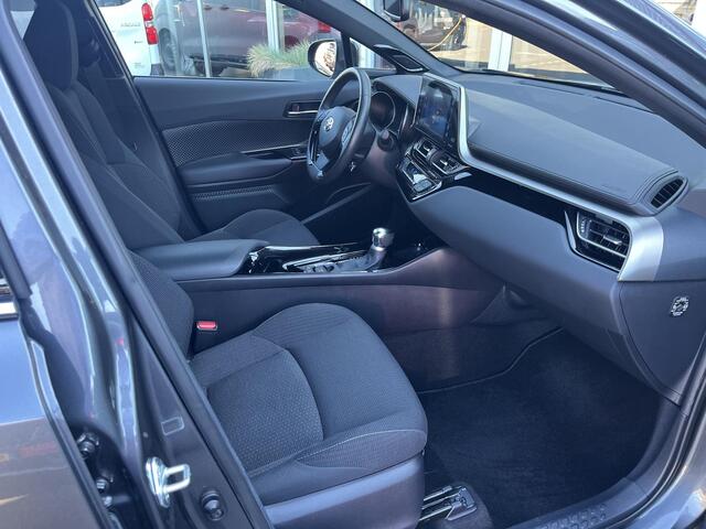 Toyota C-HR 1.8 Hybrid Style Ultimate | Navigatie | Achteruitrijcamera | Trekhaak