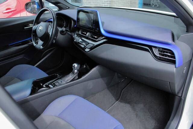 Toyota C-HR 1.8 Hybrid Bi-Tone |trekhaak|JBL|stoelverwarming|navigatie|