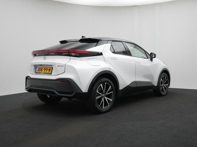 Toyota C-HR 2.0 Plug-in Hybrid 220 PK First Edition