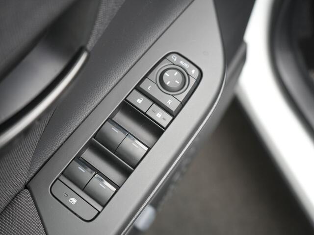 Toyota C-HR 2.0 Plug-in Hybrid 220 PK First Edition