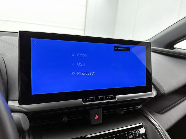 Toyota C-HR 1.8 Hybrid 140 First Edition | BTW Voertuig | Stoel en stuurwielverwarming | Onderweg-naar-dealer