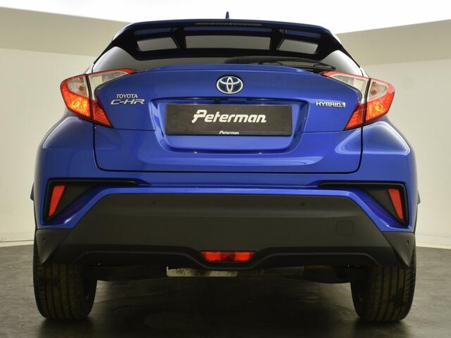 Toyota C-HR 1.8 Hybrid Team D | PDC | stoelverwarming | Trekhaak | Blindspot