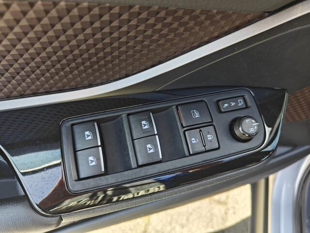 Toyota C-HR 1.8 Hybrid Executive