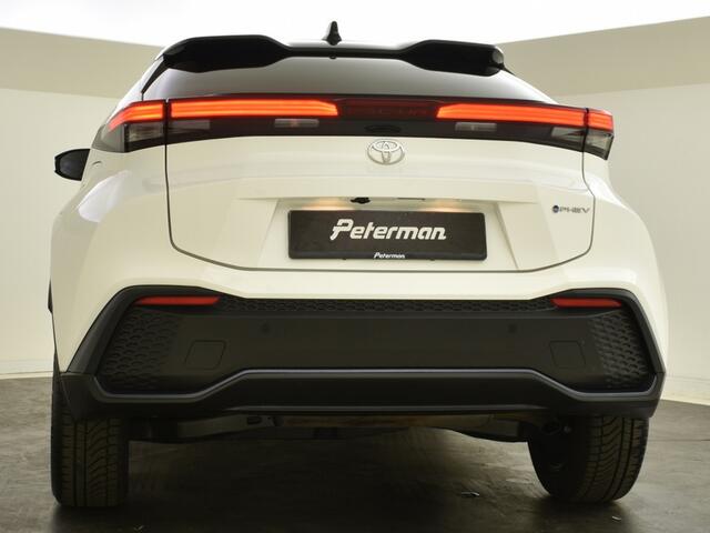 Toyota C-HR 2.0 PHEV 220 Plug In Team D Bi Tone | Blindspot | PDC |