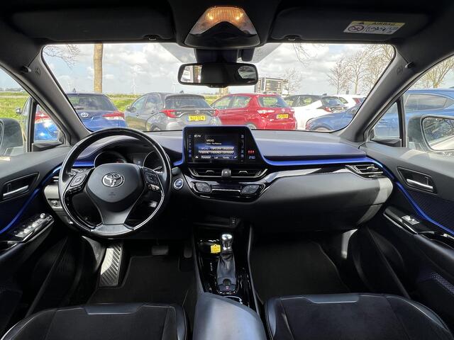 Toyota C-HR 1.8 Hybrid Bi-Tone Plus | Trekhaak | Leer | Stoel- stuurverwarming | LED | PDC V+A | ACC