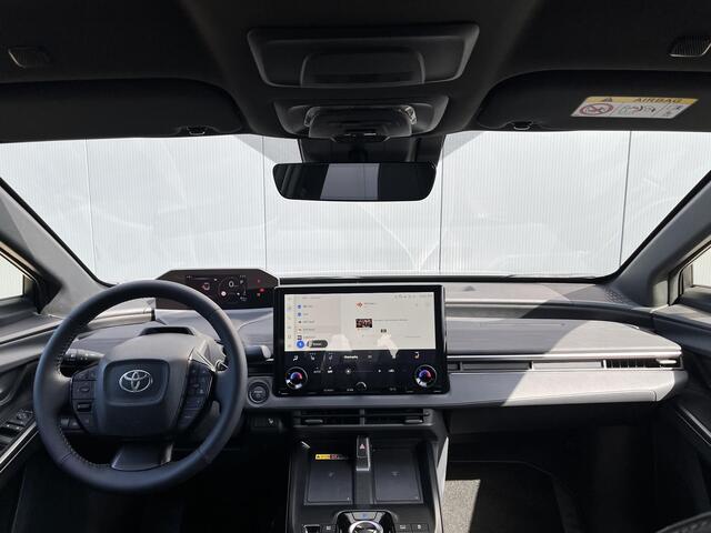 Toyota C-HR Executive AWD 77 kWh | Lichtgrijs leder | Nieuw op voorraad |