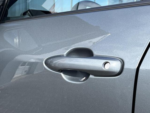 Toyota C-HR Executive AWD 77 kWh | Lichtgrijs leder | Nieuw op voorraad |